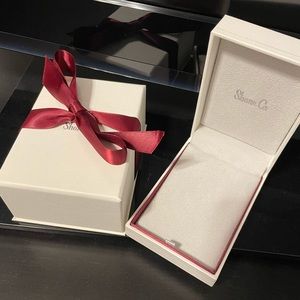 Shane Co Necklace Gift Box and Bow